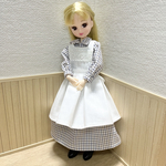 リカちゃん　ゆったりエプロンワンピース