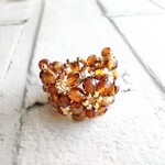 琥珀色の花編みハーフワイドリング