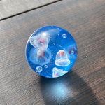 レジン玉　ベニクラゲ