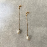 N2153【gold】snow pearl pierce／earring (all SUS316L)