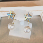 シャイニングスターのコットンパール付きバックキャッチピアス