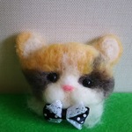 猫ブローチ