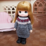ミキちゃんマキちゃん＊アウトフィット　グレーのニットワンピースと黒タイツ