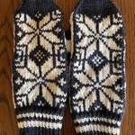 手編み手袋ミトン🧶