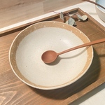 バイカラーのラウンド型のカレーボウル/サラダボウルに（アイボリー1点）