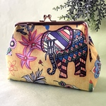 カラフル動物柄（yellow） がま口ポーチ 化粧ポーチ プチギフト USAコットン