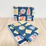【2/24販売・送料込】レトロおやつパン柄のフラットポーチ