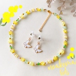 little princess＊ Spring flower - mimosa キッズイヤリング + キッズ ネックレス セット ＊ キッズアクセサリー 女の子 プレゼント 子供 贈り物