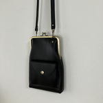 ミニ財布付き♪レザーがま口スマホショルダー＊黒