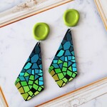 モザイク柄❉❉❉寒色系 大ぶりピアス✳イヤリング