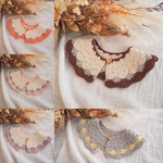 【特集掲載】手編みのつけ襟スタイ　colors