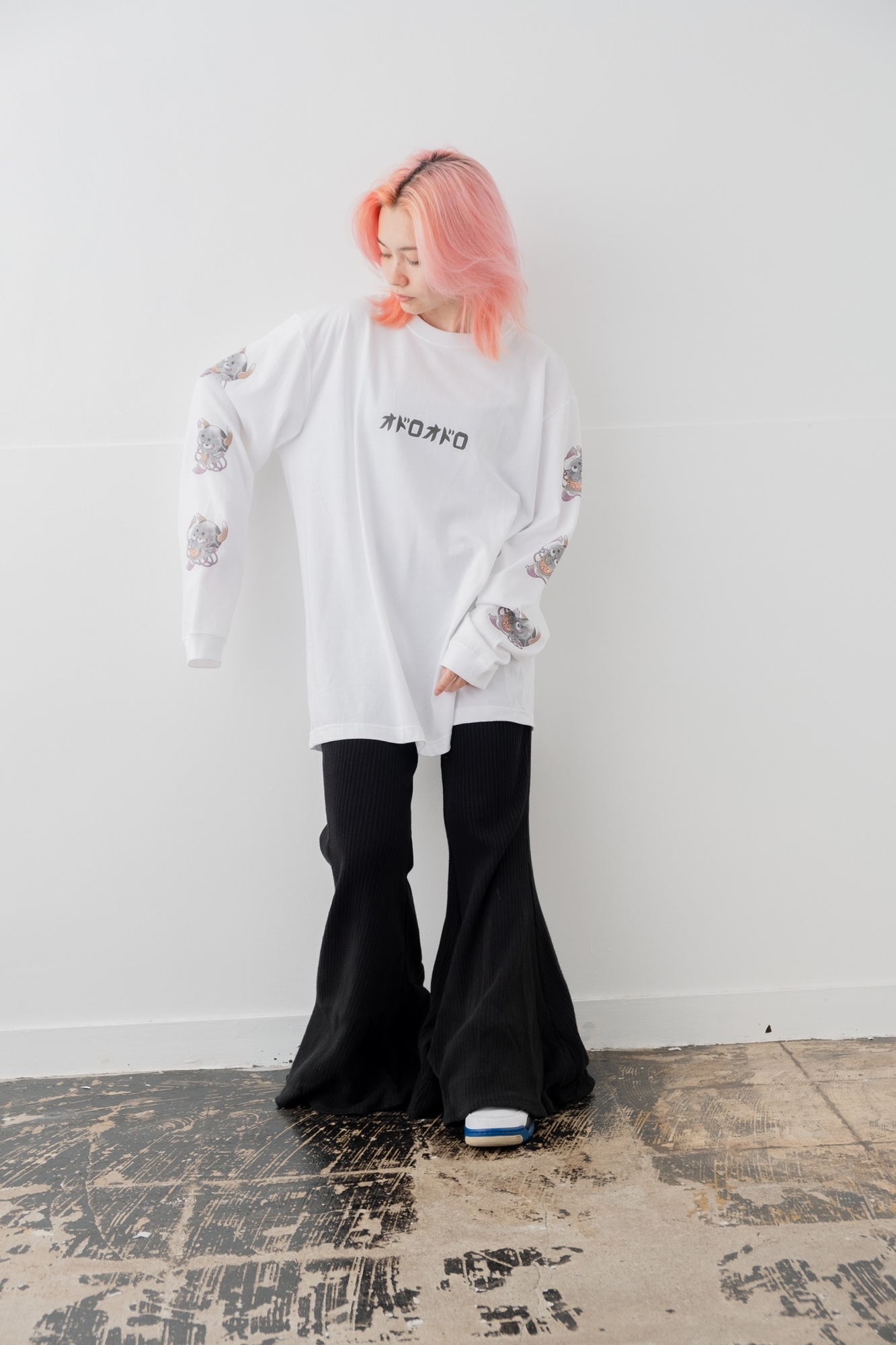 オドロオドロ　ロンT スウェット ビッグシルエット　オーバーサイズ ホワイト　白 【般若　type-A】 7,700円
