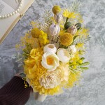 Swag bouquet＜Happy yellow＞＊スワッグ＊春＊冬＊ブーケ＊壁掛け＊プリザーブドフラワー＊お花＊ギフト＊記念日＊結婚祝い＊ミモザ