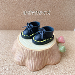 オビツ11＊まんまるチャッカブーツ(ブラック) +(ステッチイエロー+靴紐ブラック)