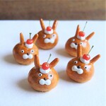 ころっとうさぎパン　ミニチュア