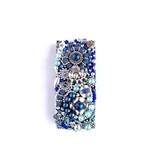 con Azul  Antique Silver Beads Reunion   長方形が個性的なビーズ刺繍ブローチ