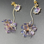 桔梗のイヤリング ピアス アシンメトリー