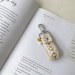 embroidery key charm A /刺繍リボンのキーチャーム  
