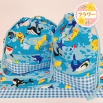 マット リバーシブル さかな 柄ブルー お弁当袋ハンドメイド　コップ袋ハンドメイド　ランチョンマットハンドメイド　ジンベイザメ