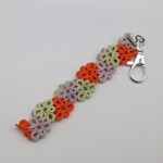 和橙のハンドストラップ