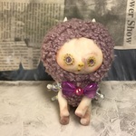 小さなツノの子