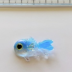 小さなお魚の小さなブローチ＊まんまるフェイス＊横っちょフィッシュ