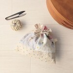 【送料無料】パッチワークの巾着ポーチ(天使と星)