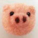 羊毛フェルト　ぶた　マグネット