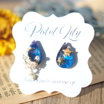 No.50495 三日月 雫 星空 シンプル 樹脂ピアス アレルギー対応 made by PISTOL LILY