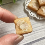 ミニチュアパン　バタートースト