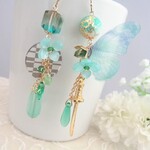 緑色の蝶と日本刀と紫陽花のピアス