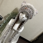 ☆ストラップ、ファー付 猫耳ニット帽☆スノードッツ/ブラウンファー