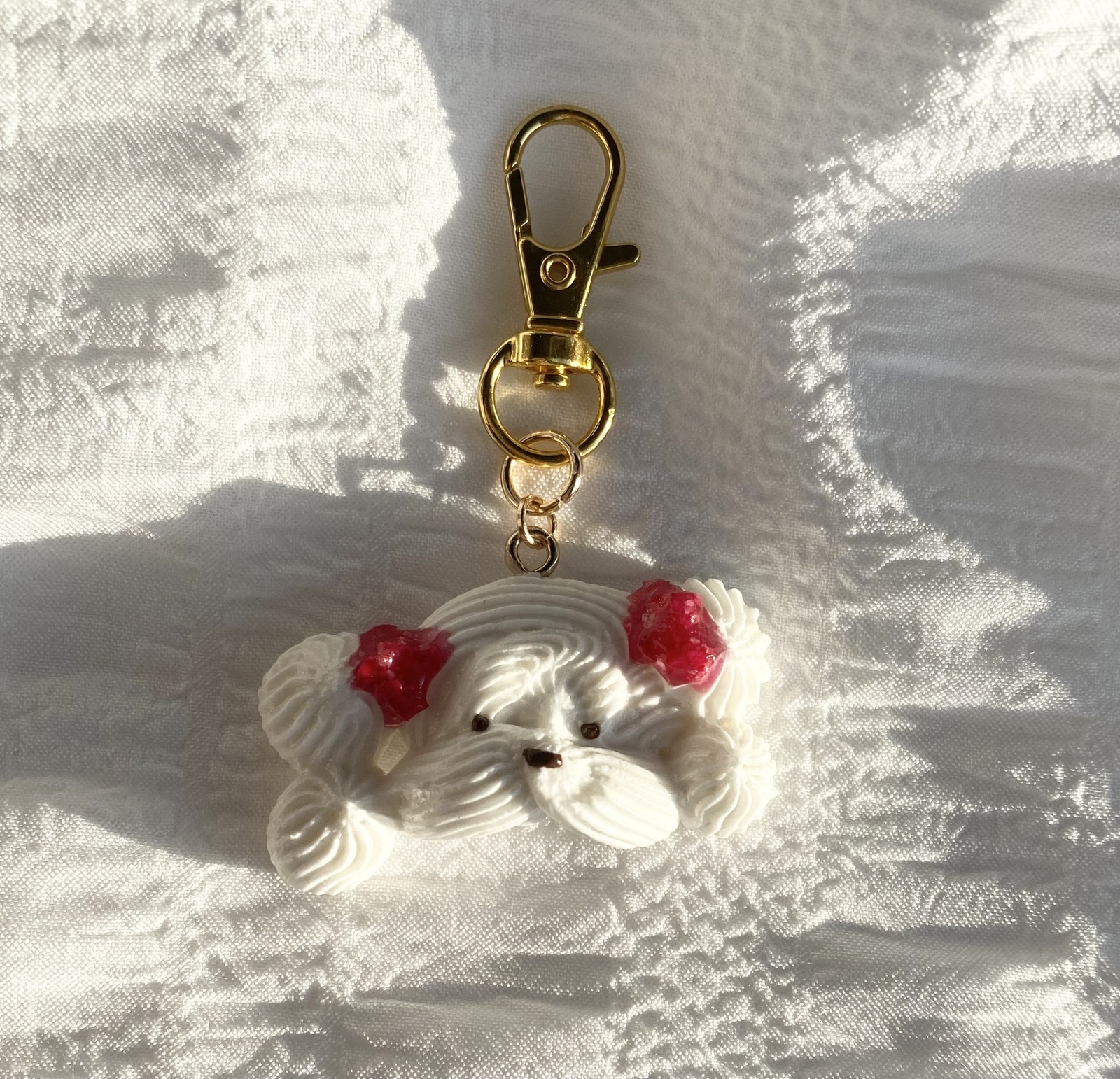 完売】メレンゲクッキーくまちゃんのキーホルダー - ぺろりんsweets