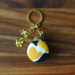 hanachanpanda様ご予約品猫さんの柄のマカロンポーチ（オーダーメイド制作品）