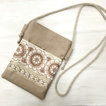 インド刺繍リボン＊スマホショルダー　スマホポシェット
