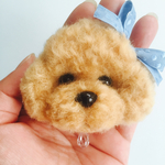 ふわふわトイプードルブローチ
