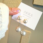 Big pearl earrings ビッグパールイヤリング  真珠樹脂ピアス樹脂イヤリング金属アレルギー揺れる大ぶり