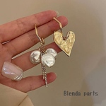 【1ぺア】ピアス　ハートとコイン型パールピアス