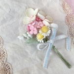 小さなコサージュ　パステル