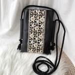 【B品】SALE インド刺繍リボンのサコッシュ　ブラック