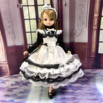 22㎝ドール　ゴシックロリータ　メイドドレス