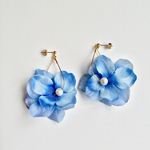 紫陽花とコットンパールのフープピアス/イヤリング