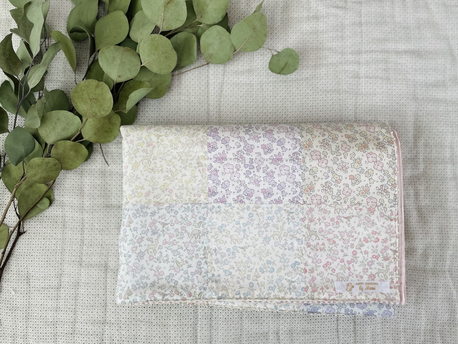 Liberty fabrics ⭐︎洗えるパッチワークブランケット 
