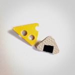 おにぎりとチーズの ピンバッチ＊  オーダー品
