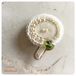Imaginary Flower ビーズ刺繍ブローチ