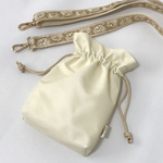 フェイクレザー×刺繍リボン　3wayスマホショルダーバッグ（スマホショルダーストラップ）