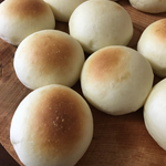 手ごねのバターたっぷりむっちりぱん15個