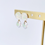 パステルカラーのフェザーとハートのイヤリング/ピアス