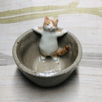 お風呂に浸かる茶白ねっこぐい呑