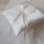 ＊miel＊様専用  リボン型花レース リングピロー シルク